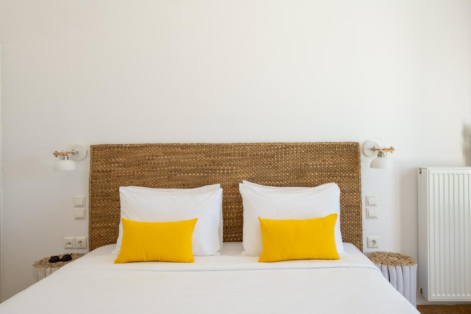 White Orchid Villa 피르고스 외부 사진