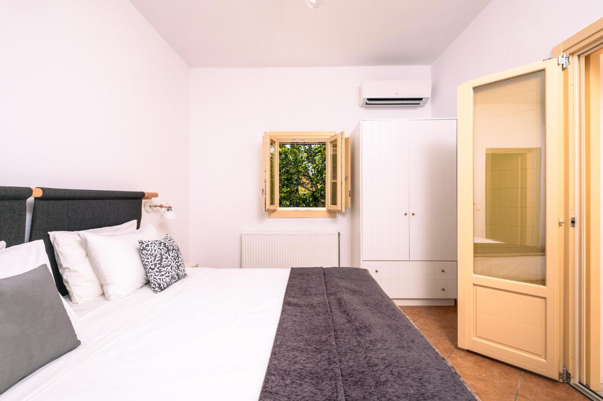 White Orchid Villa 피르고스 외부 사진