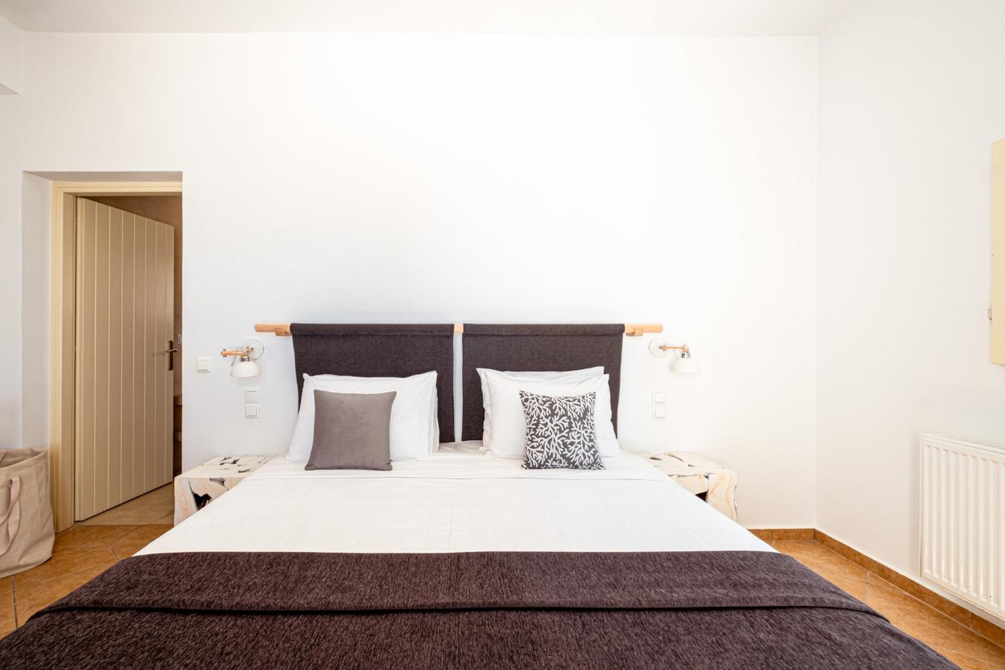 White Orchid Villa 피르고스 외부 사진